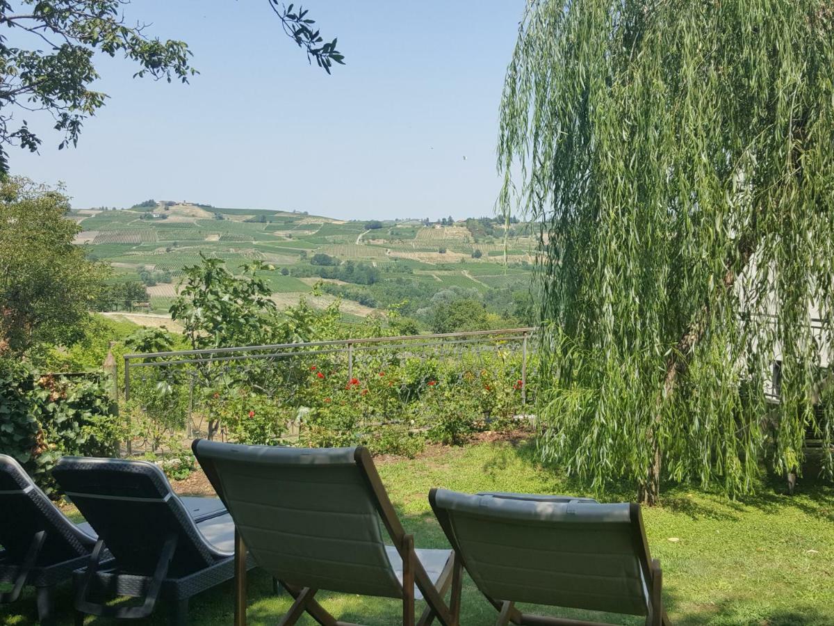 La Terrazza Sui Vigneti-Rovescala Bed & Breakfast San Damiano al Colle ภายนอก รูปภาพ